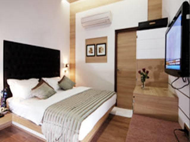 La Serene Hyderabad Exterior foto